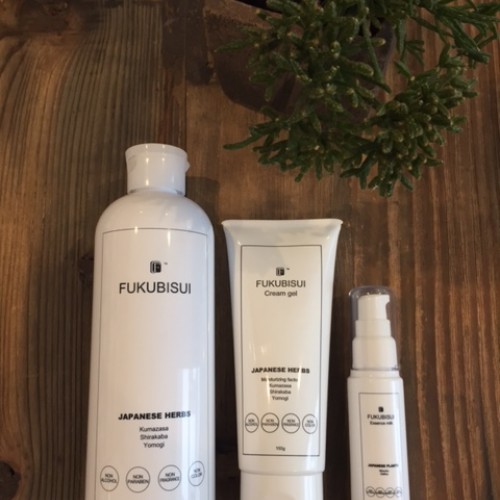 クリームジェル or エッセンスミルクどっちが先か ?