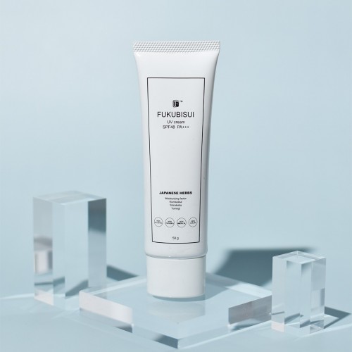 紫外線から肌を守る、やさしいUVケア