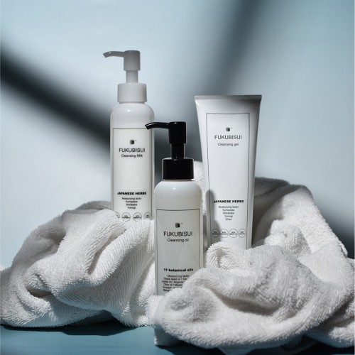 夏の肌を変えるカギは「洗うケア」vol.2