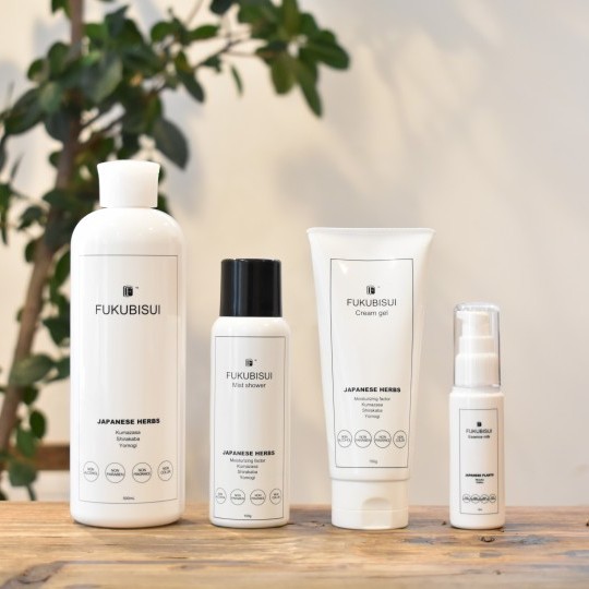 ゆらぎ肌にこそFUKUBISUI