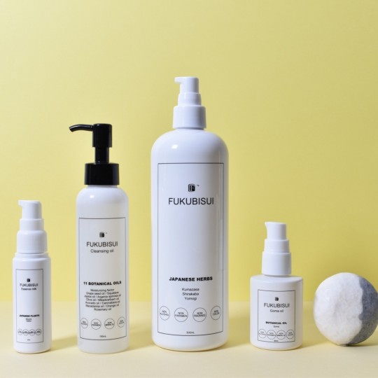 FUKUBISUIを使ったデコルテケアのご紹介♪