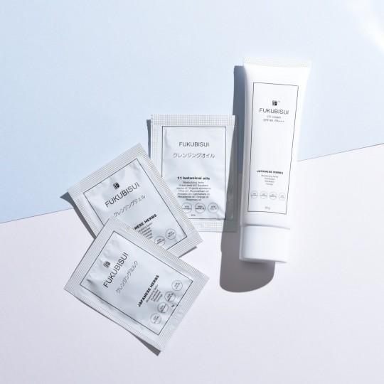 クレンジング3種サンプルプレゼント中！